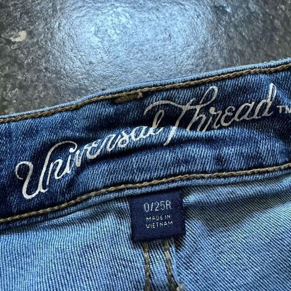 Universal Thread Women's High-Rise Skinny Fit Ripped Denim Jeans Blue Size 0/25 - Picture 5 of 16